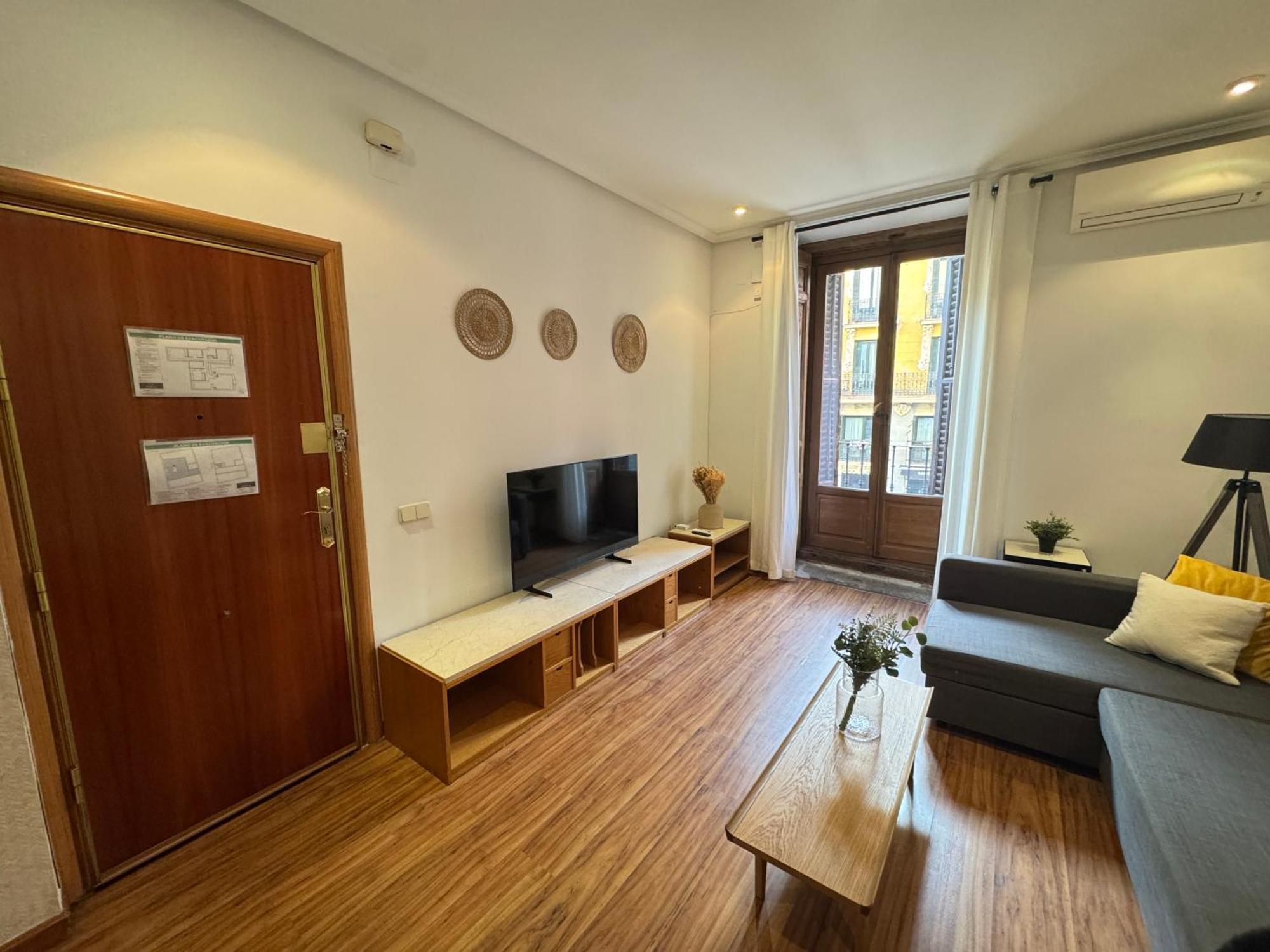 Apartamento A Dos Pasos De La Plaza Mayor Madrid Eksteriør bilde